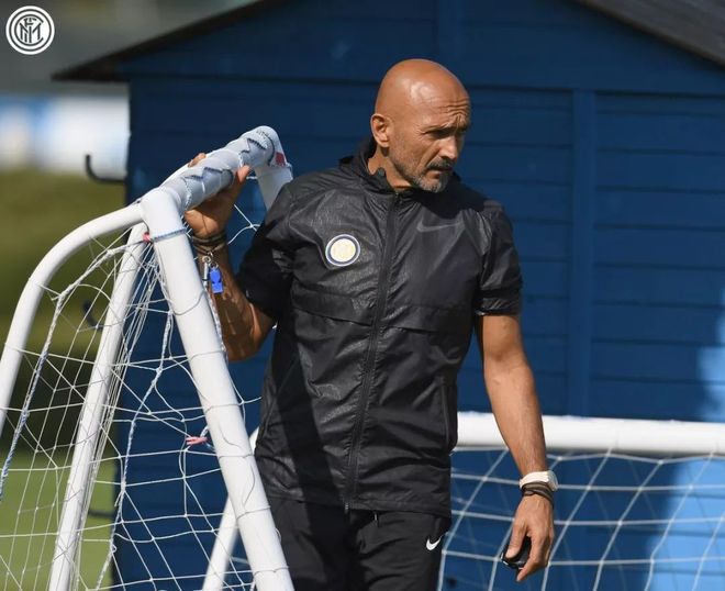 关于战术调整改写比分命运,团队合力迎接胜利的信息 关于战术调整改写比分命运,团队合力迎接胜利的信息