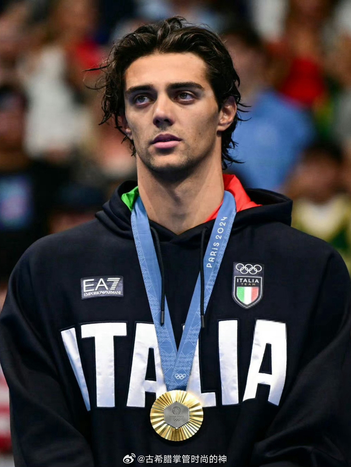 意大利队员力压群雄,夺得运动会桂冠 意大利队员力压群雄,夺得运动会桂冠